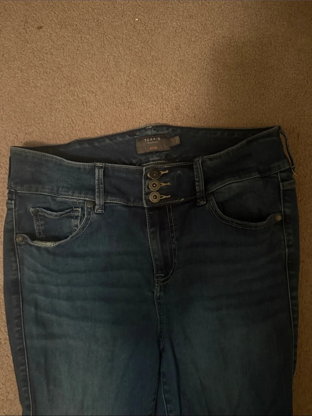 Women’s Torrid Medium Wash Jeggings